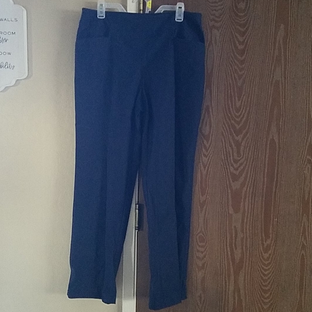 Woman's slacks